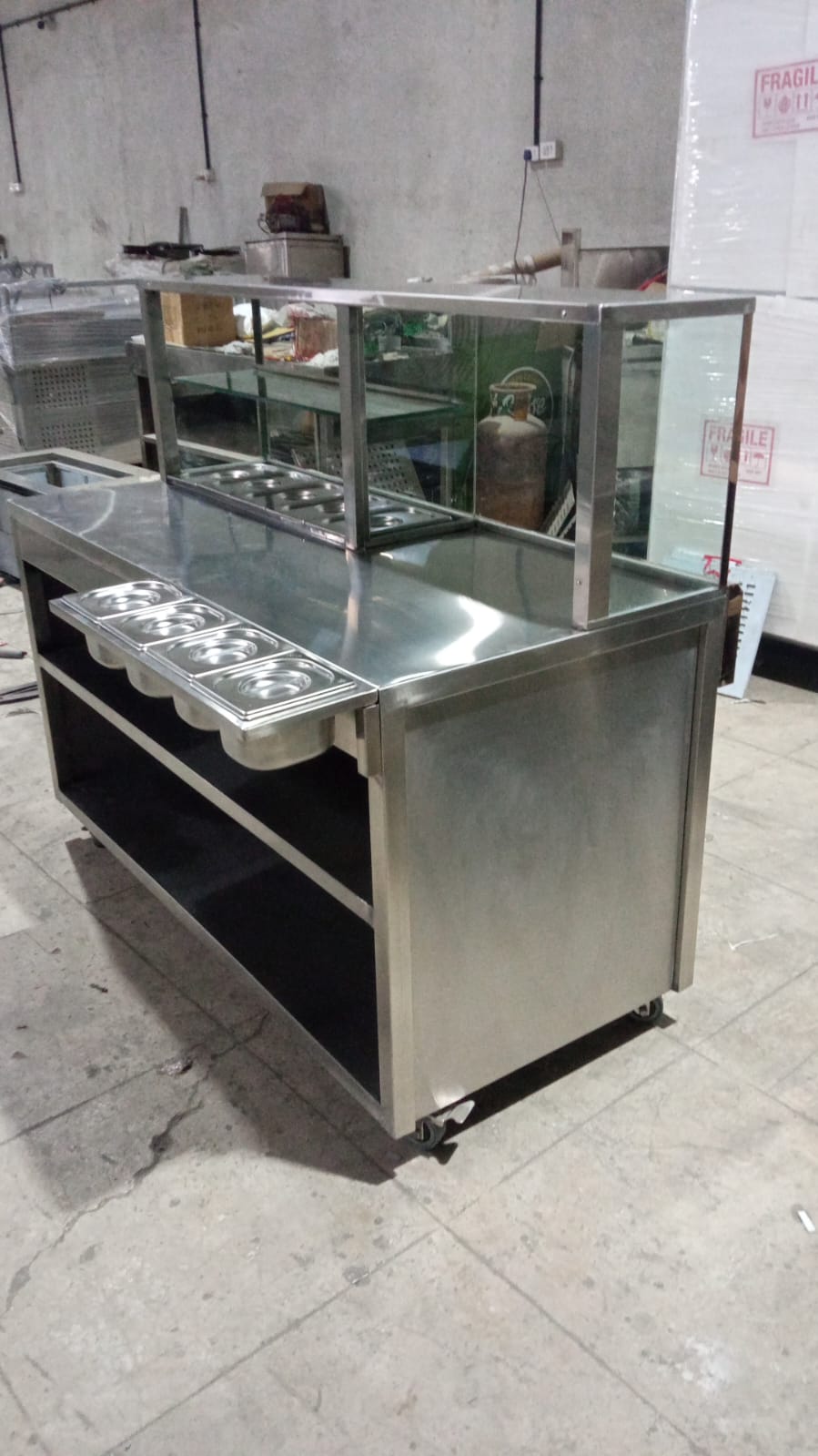 Mobile Bain Marie with Glass Guard
